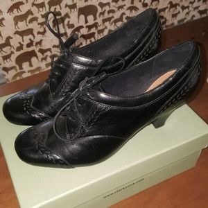 Clark's Artisan Palmyra Erin Shoes